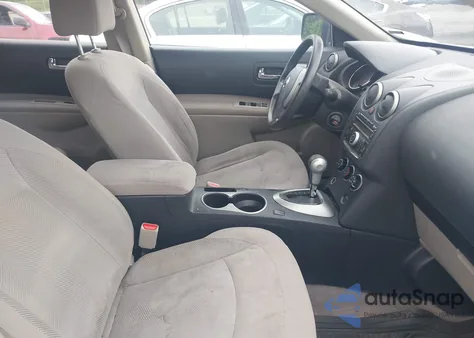 2014 Nissan Rogue Select S z USA, uszkodzony, nr VIN JN8AS5MV5EW703068